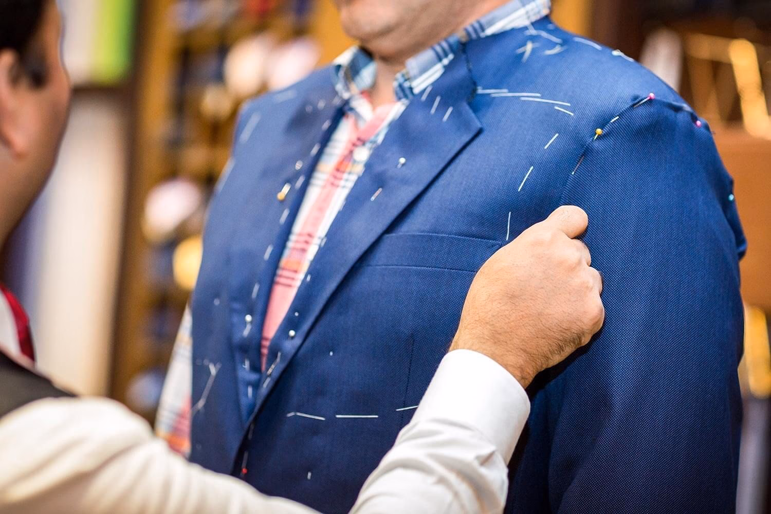 Who can hire a suit?