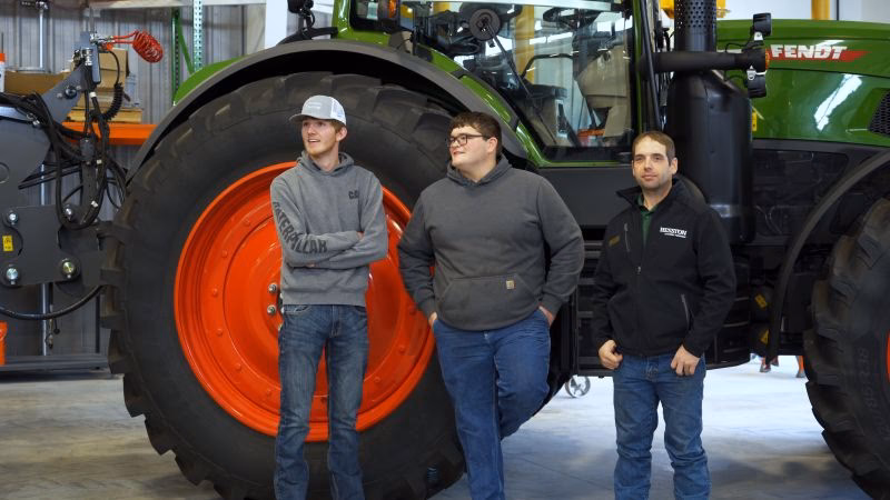 What languages does AGCO teach?