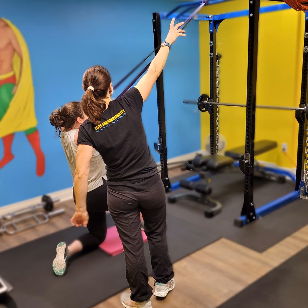 What is the best gym trainer for squats?