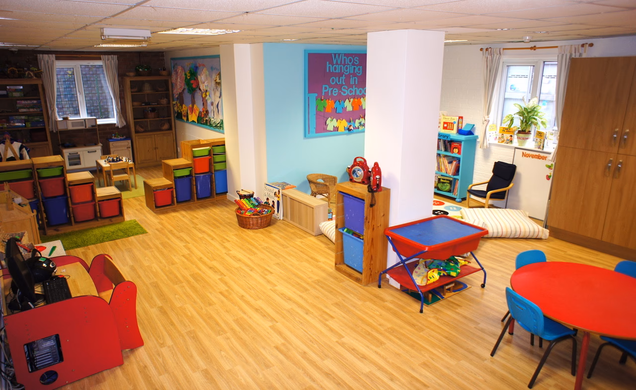 How do I get from Oxford Circus to blue rooms?