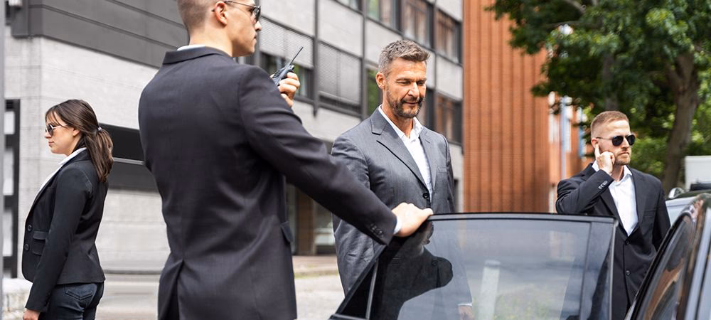 What do I need to work as a bodyguard in Canada?