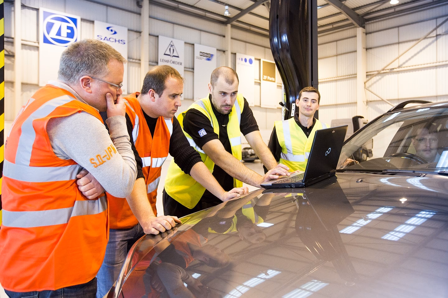 Does ZF aftermarket offer training?