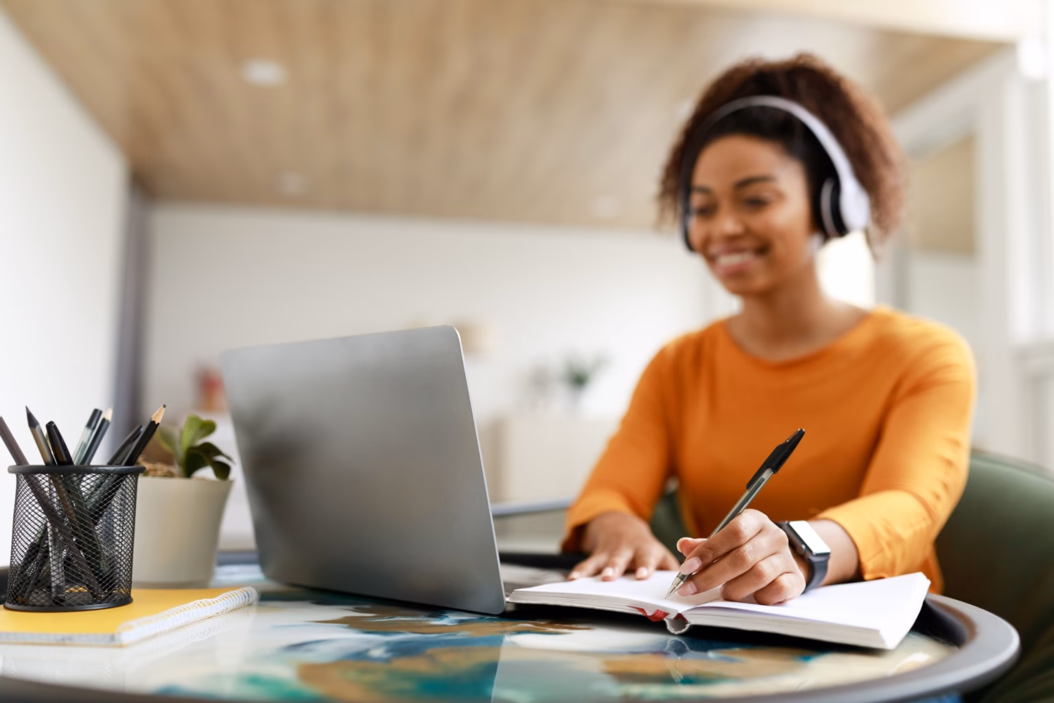 What are the benefits of change management training?