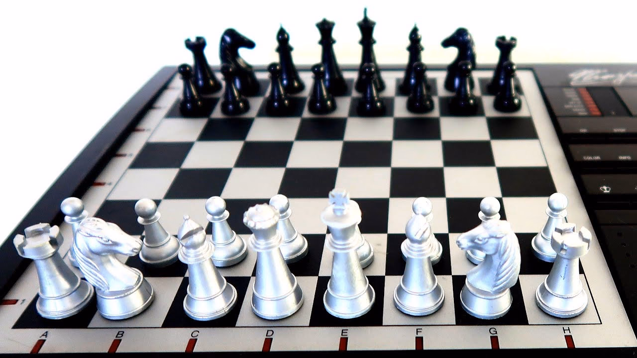 How to play chess with AI?