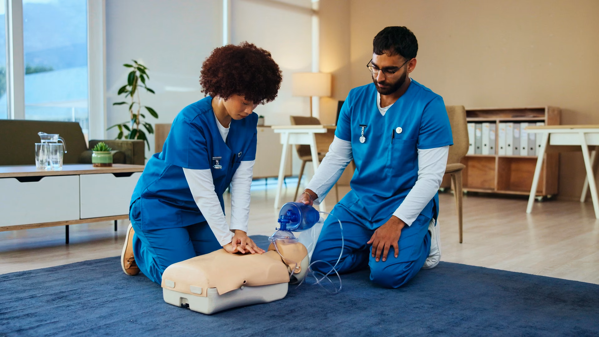 What is a CNA training program?