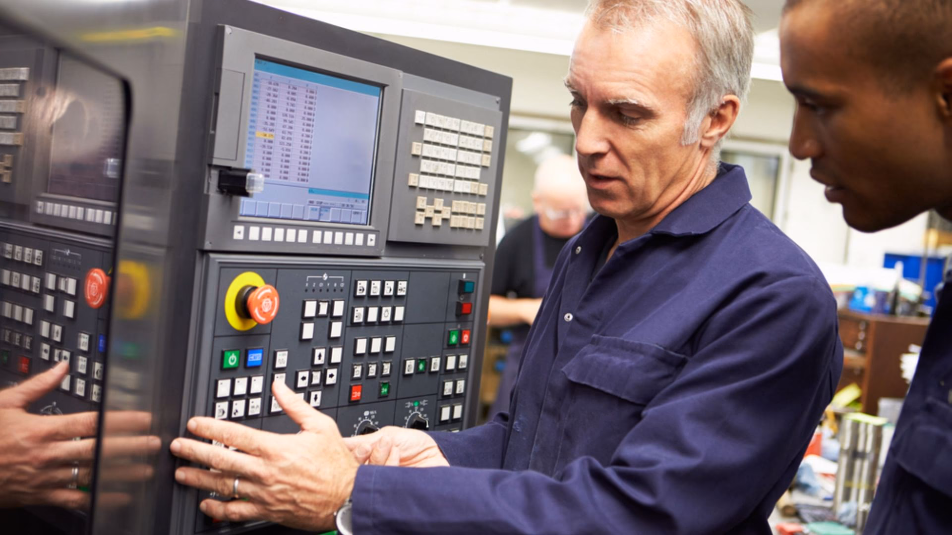 How many CNC courses are there?