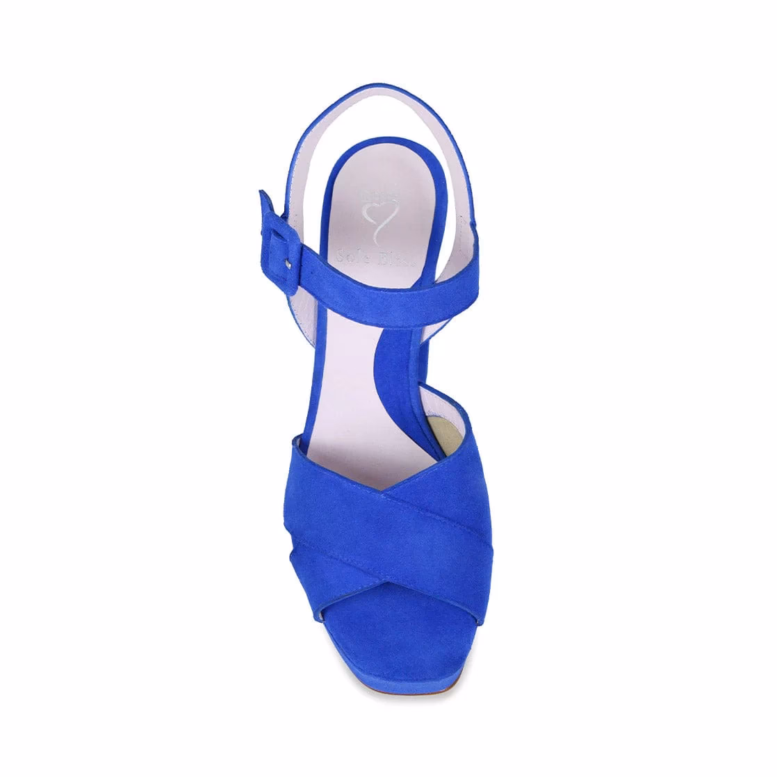 What sizes are wide fit shoes?