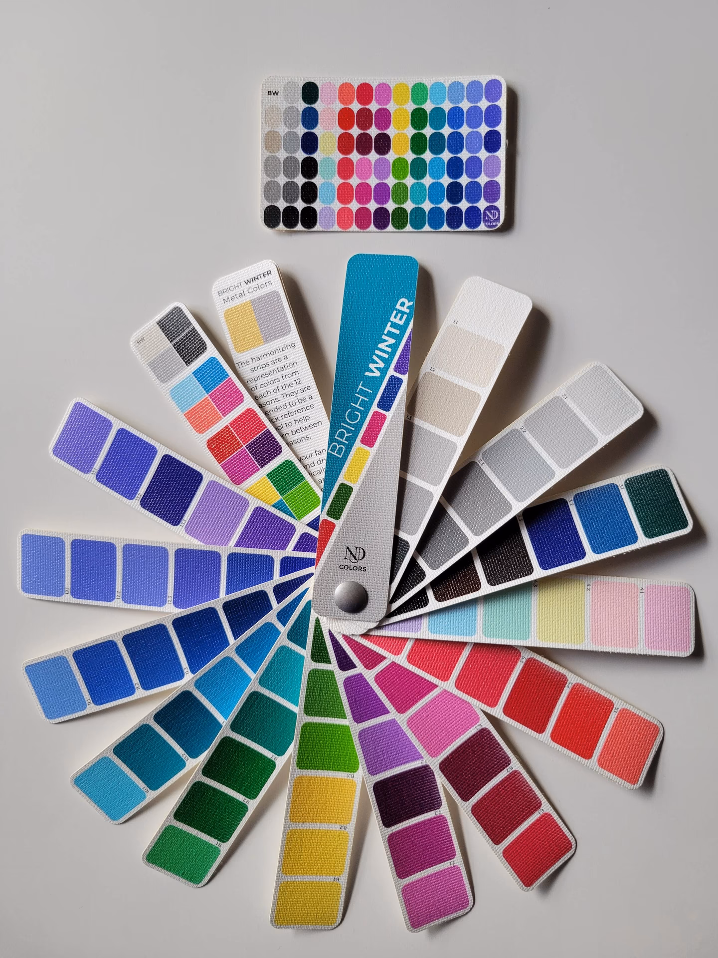What is a colour consultant training course?