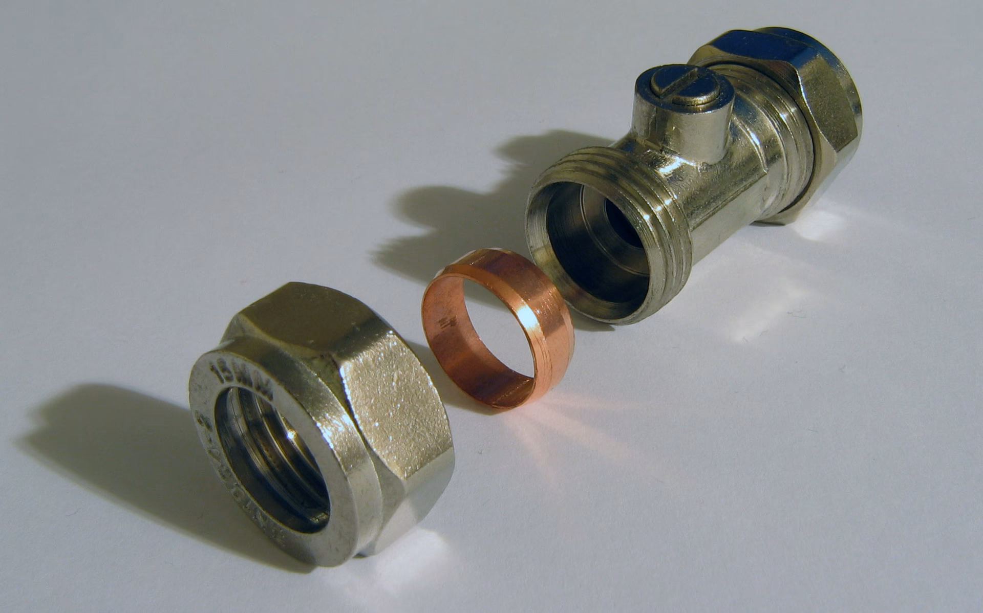 How do I choose the best compression fitting?