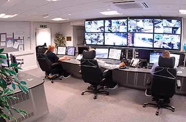 What does a cargo control room operator do?