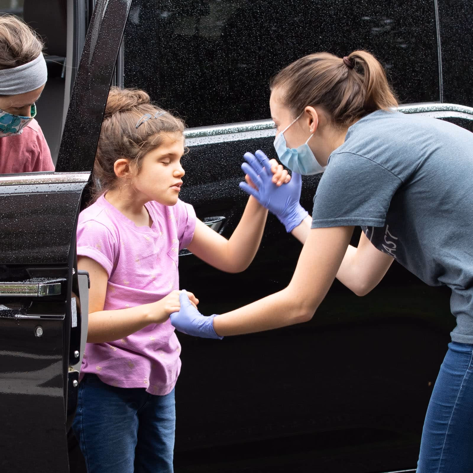 What will I learn in a communication course for people with acquired deafblindness?