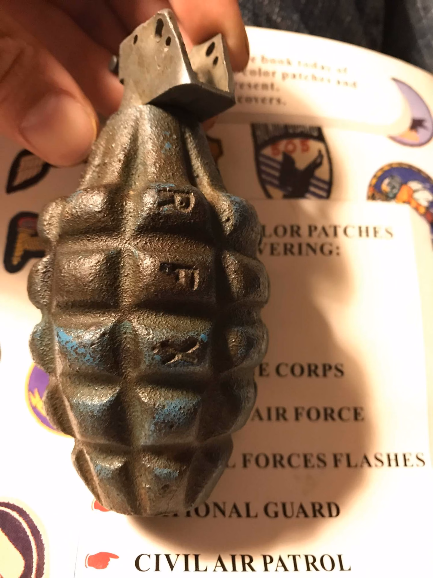 Can a soldier use a hand grenade?