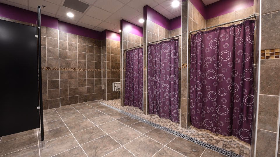 Does planet Fitness provide soap in their showers?