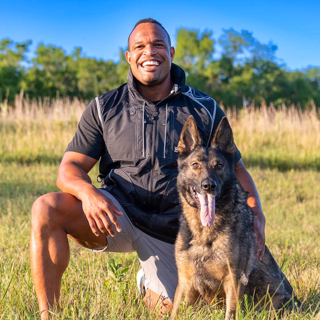 Why should you choose a professional dog trainer in Kansas City?