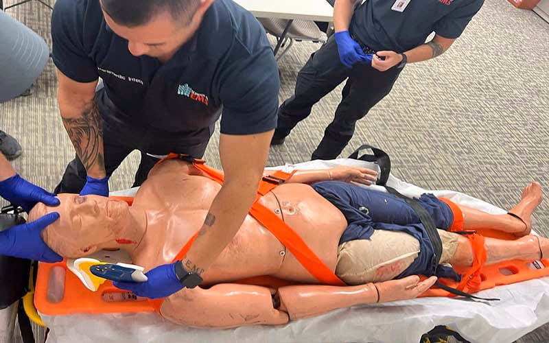 What is the 24-7 EMS online EMT course?