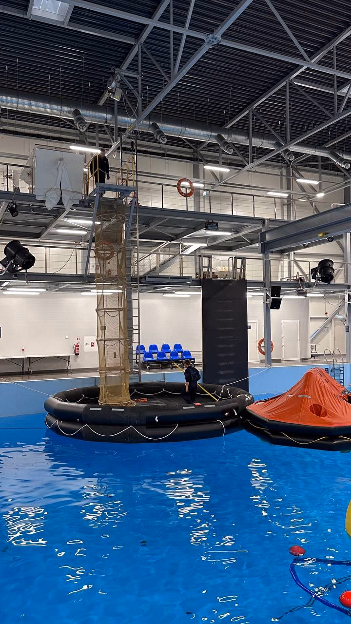 What is helicopter underwater escape training?