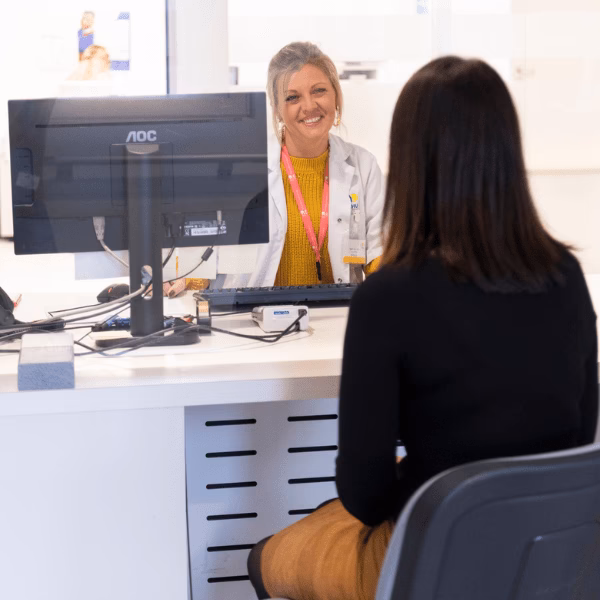 Qui est responsable de l'UF d'explorations vasculaires ?