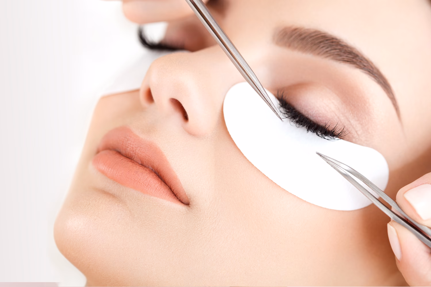 Are eyelash extensions easy to learn?