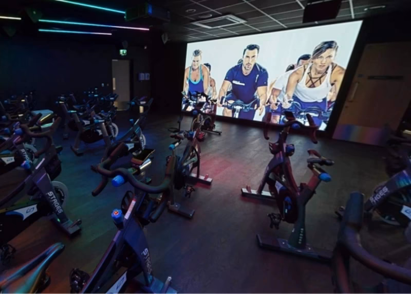 What is the temperature at places leisure Camberley?