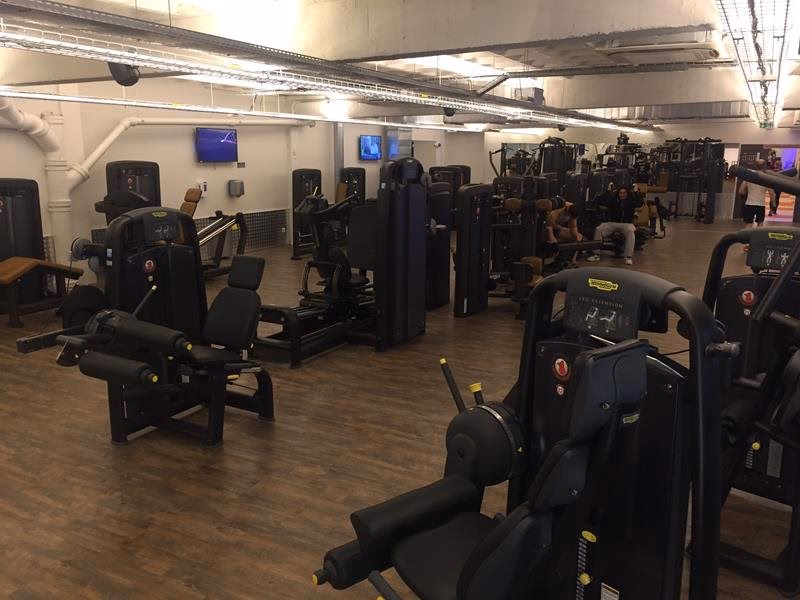 Où se trouve le club de sport fitness Park Paris-Théâtre ?