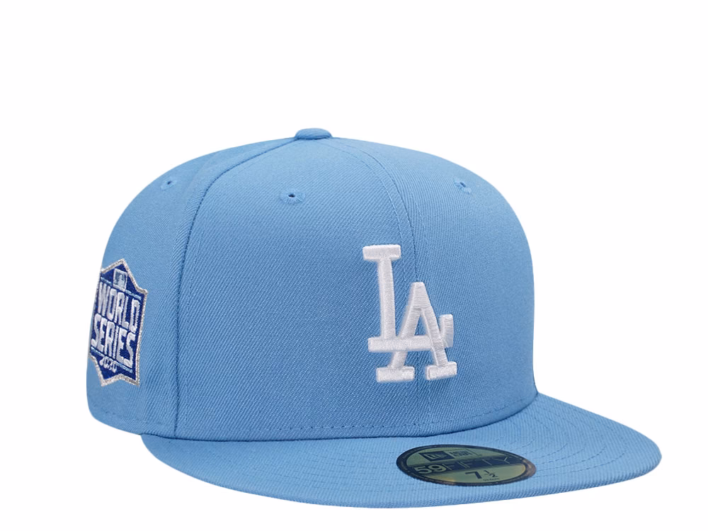 Are fitted hats the same as flexfit caps?