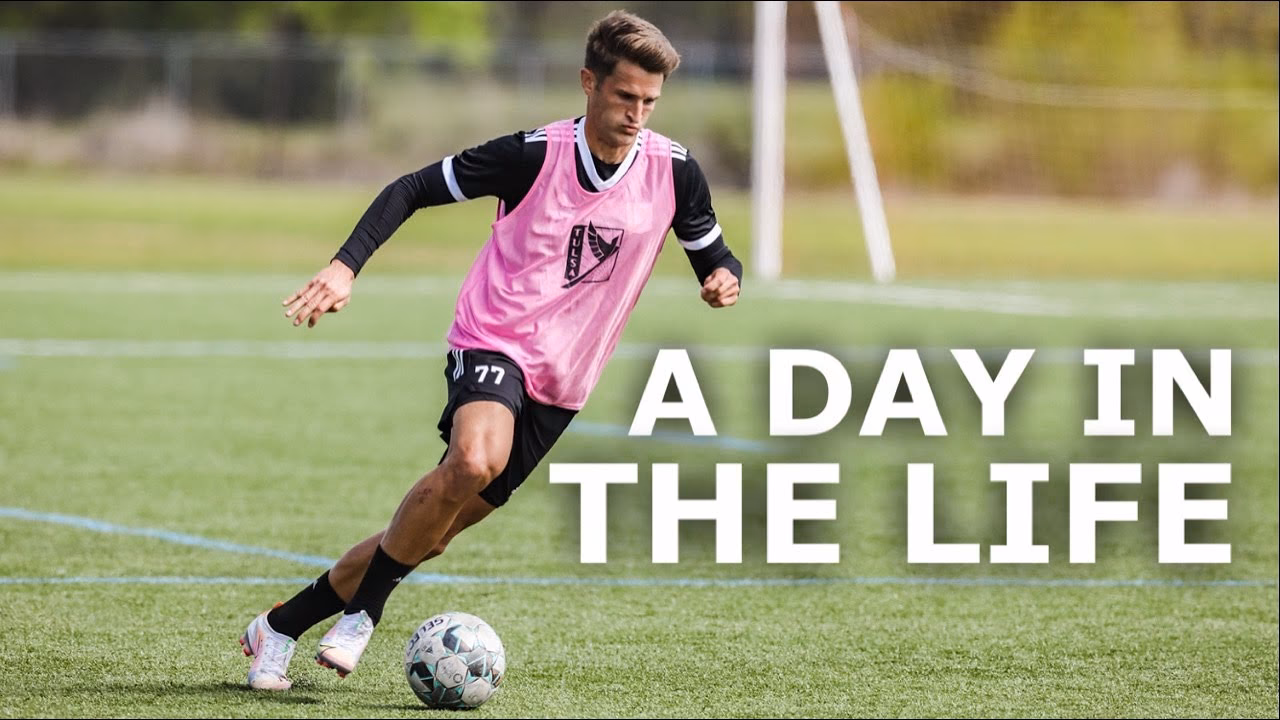 How many days a week should a football player workout?