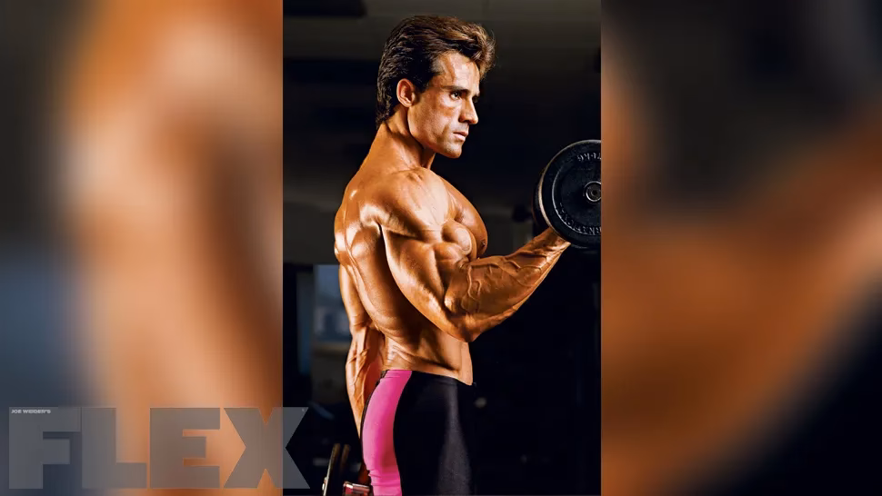 What is Francis Benfatto's workout routine?