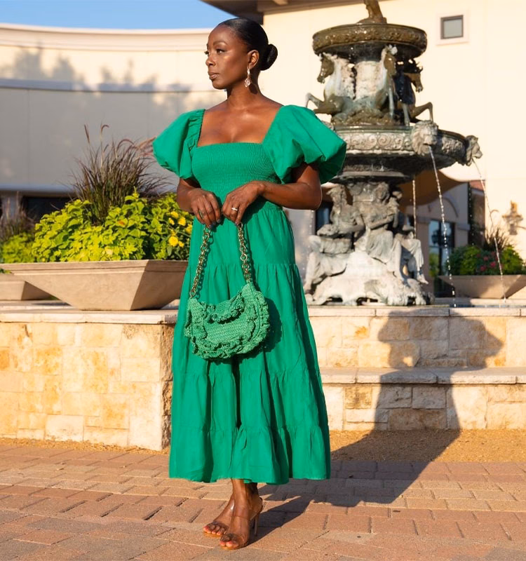 Are green outfits a trend?