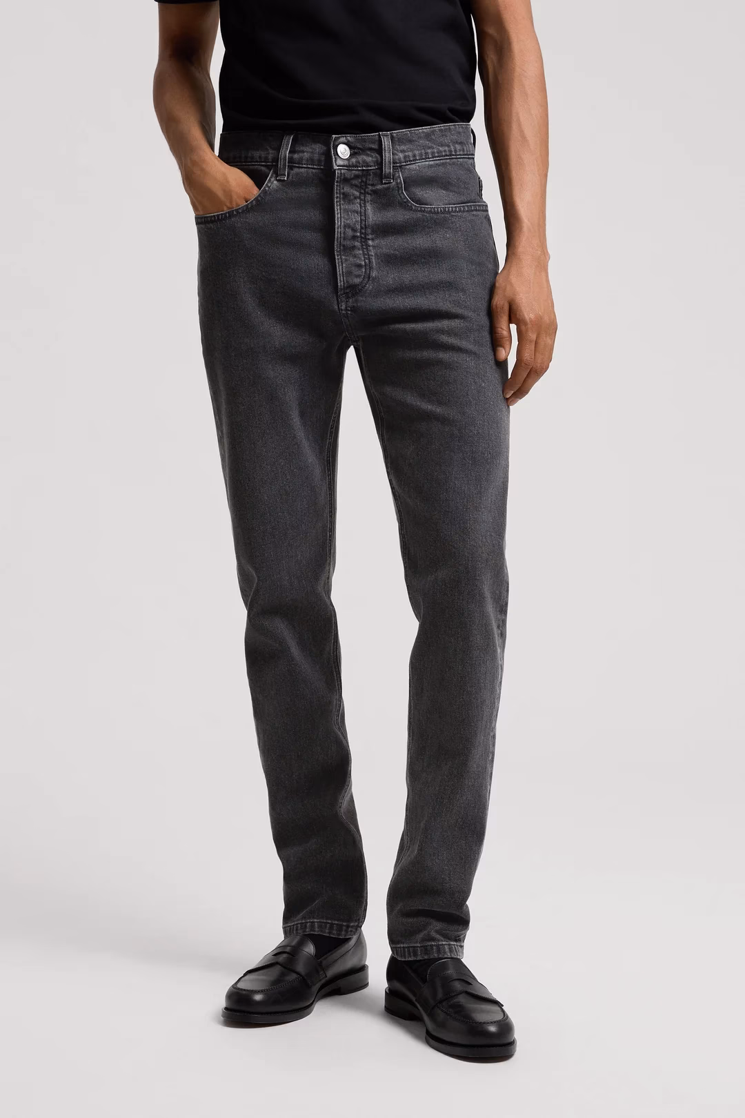 What are the best slim fit jeans for a wardobe?