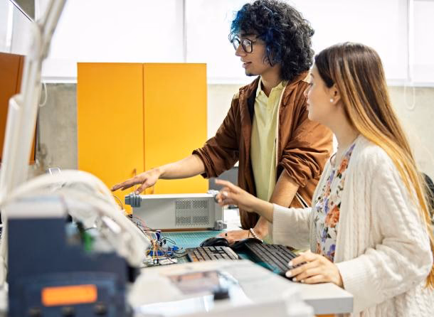 What is higher vocational education (Yrkeshögskolan)?