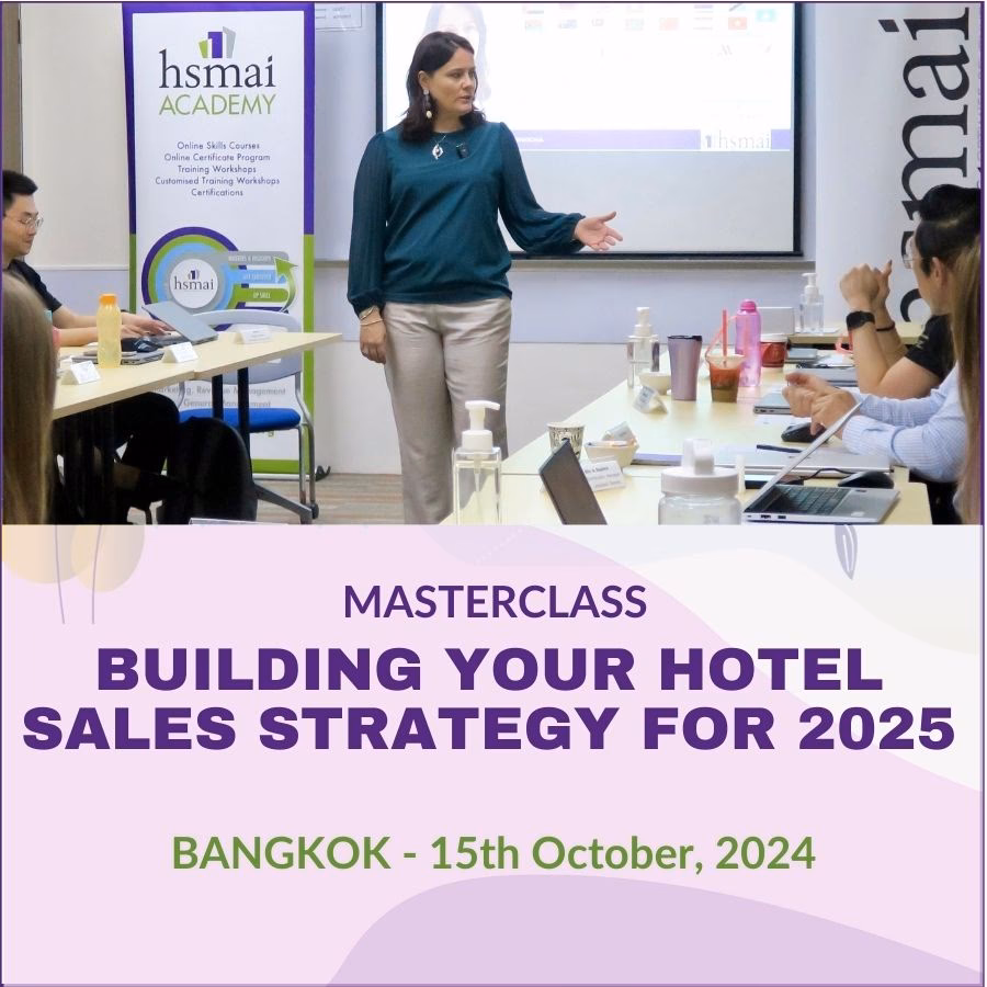 How does customised hotel sales training work?