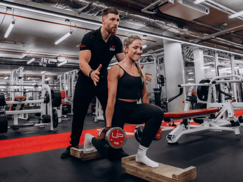 How much does a personal trainer make in Netherlands?