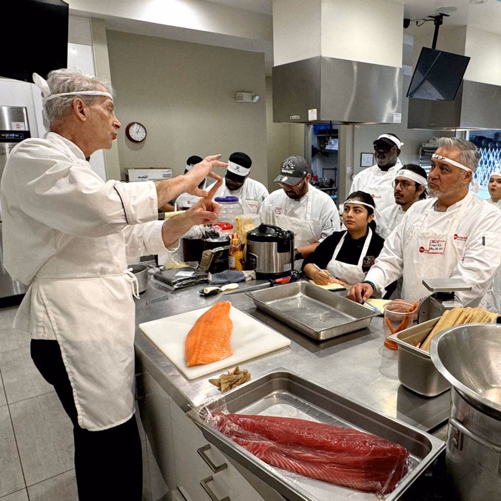 Who should take the HTA course?