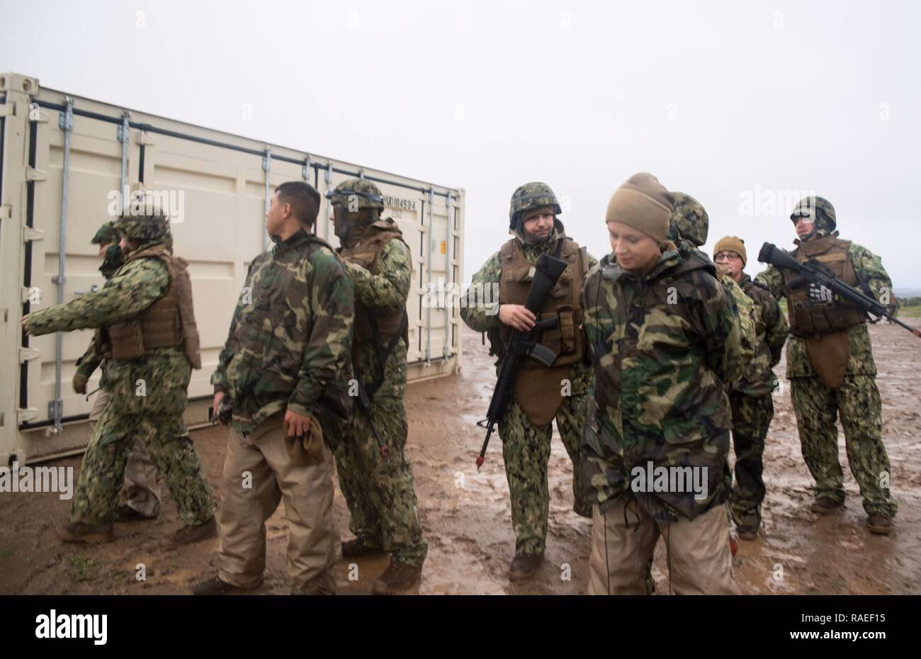 Can a soldier survive in intruder combat training 2x?