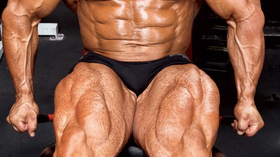 Did Jay Cutler sculpt a massive lower body?