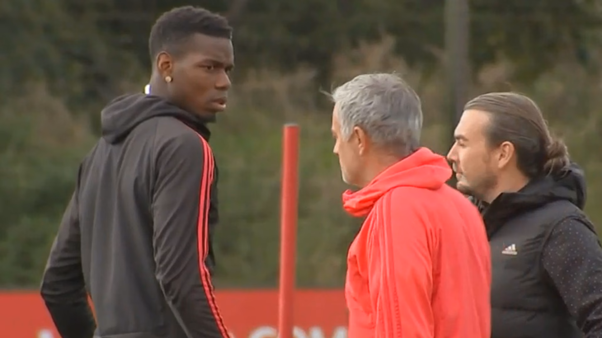 What happened between Jose Mourinho & Paul Pogba?