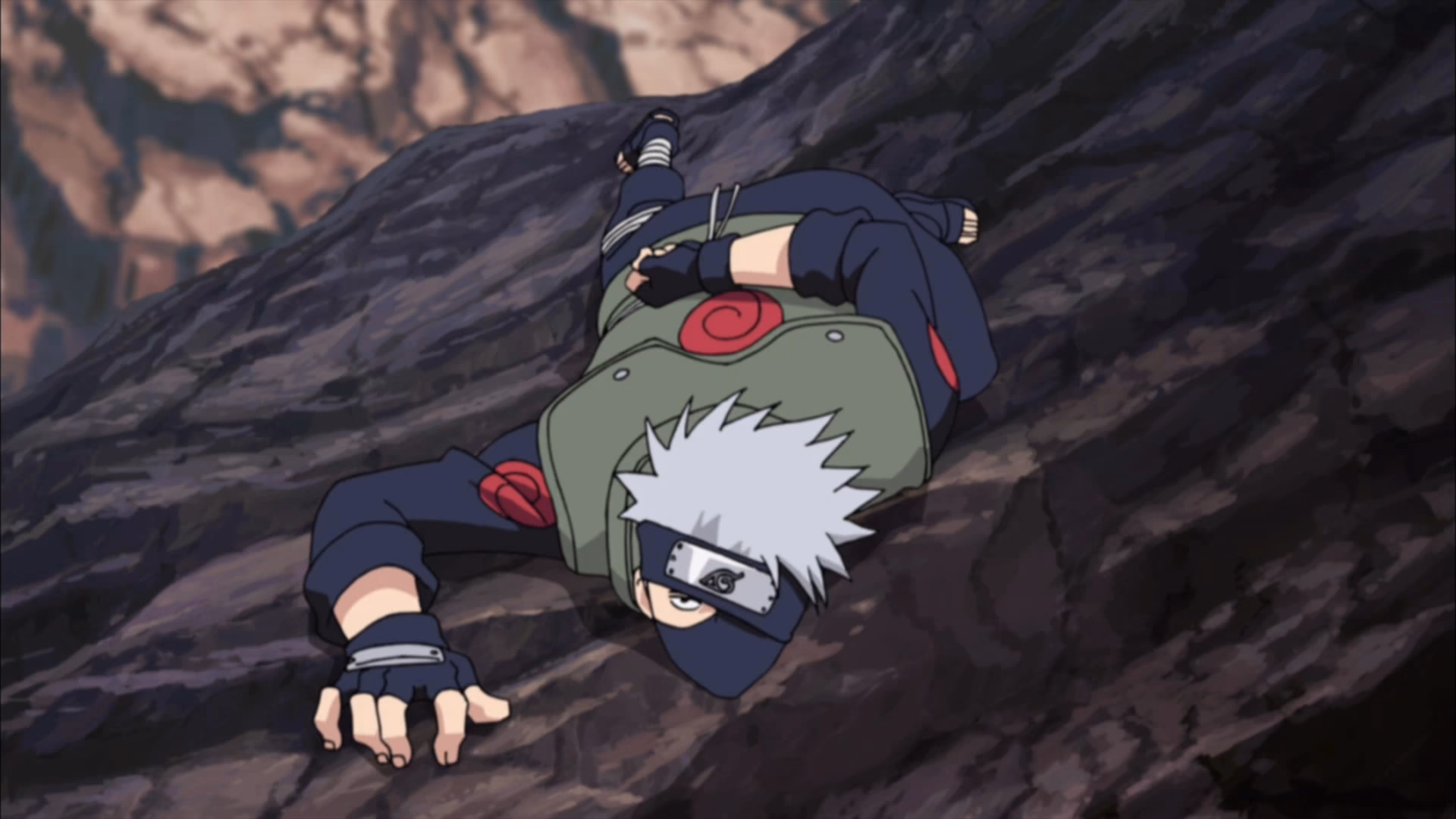 How does Kakashi Teach Team 7 to climb trees?