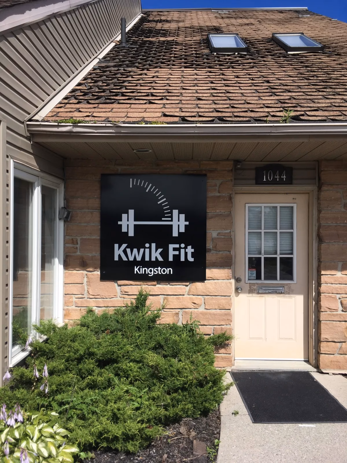 Where can I find Kwik Fit in Kingston upon Thames?