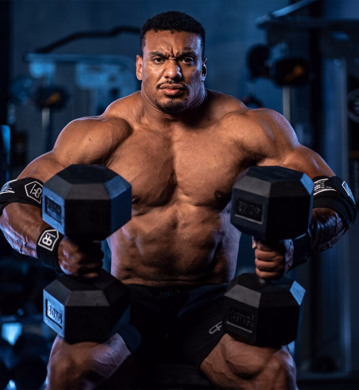 How often does Larry wheels train?