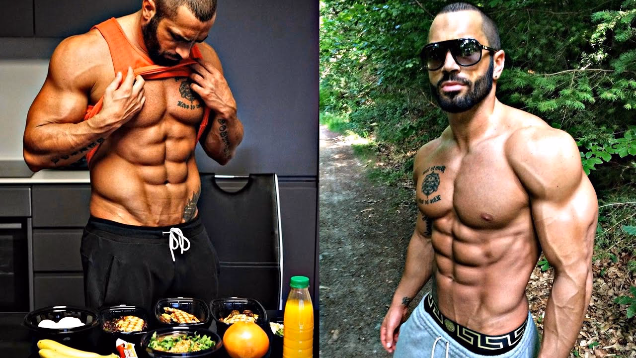 What exercise does Lazar Angelov do for ABS?