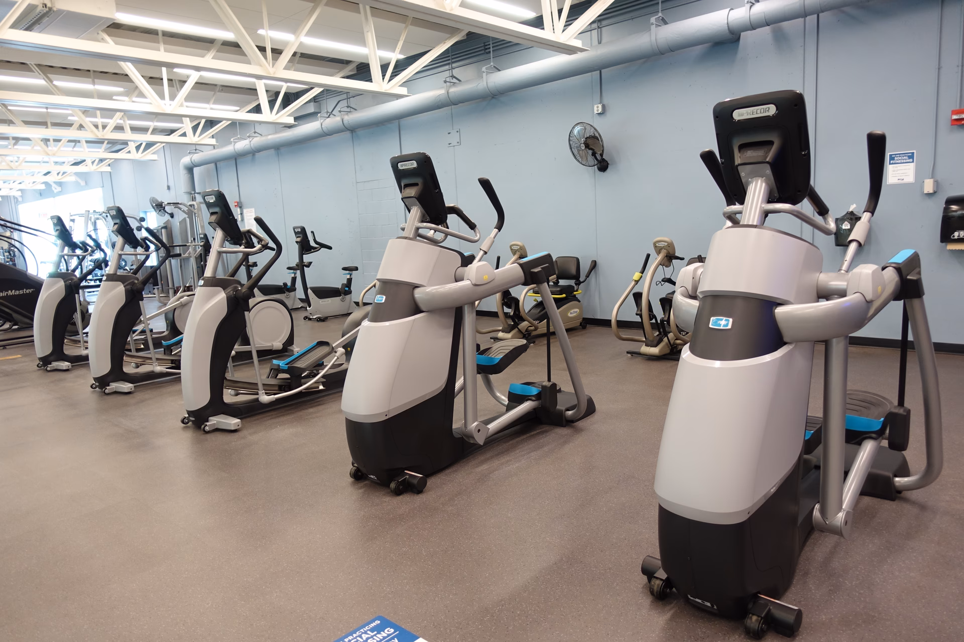 Does leaseville rent-to-own workout equipment?