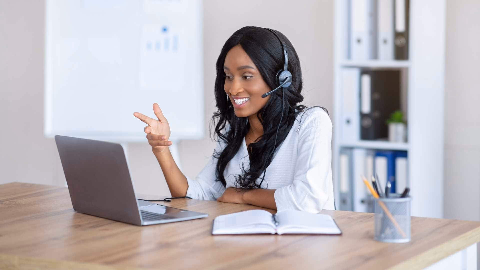 Do you offer live angular training?