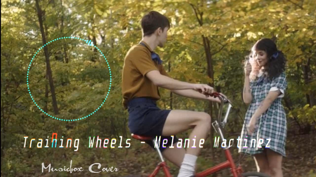 What song does Melanie Martinez sing on Cry Baby?