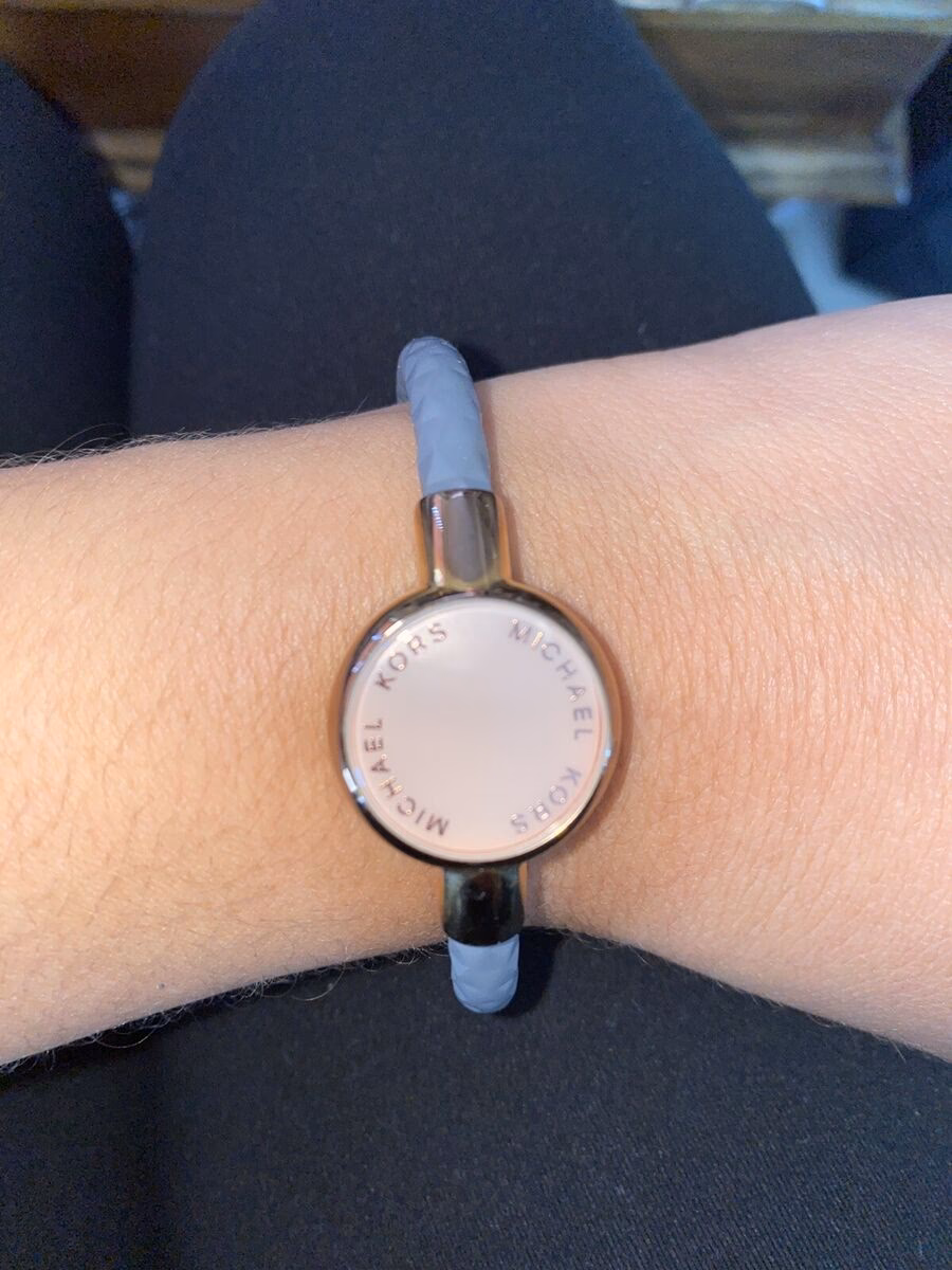 How many Michael Kors GEN 5E are left in stock?