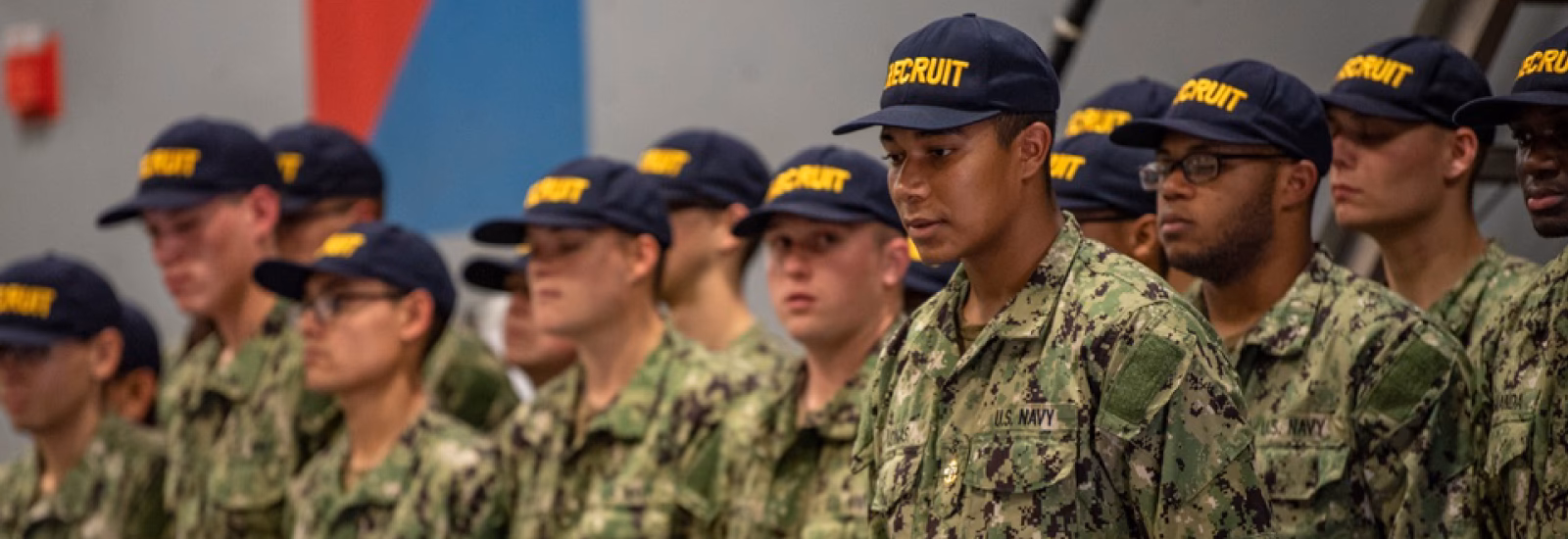 What types of training does the Navy offer?