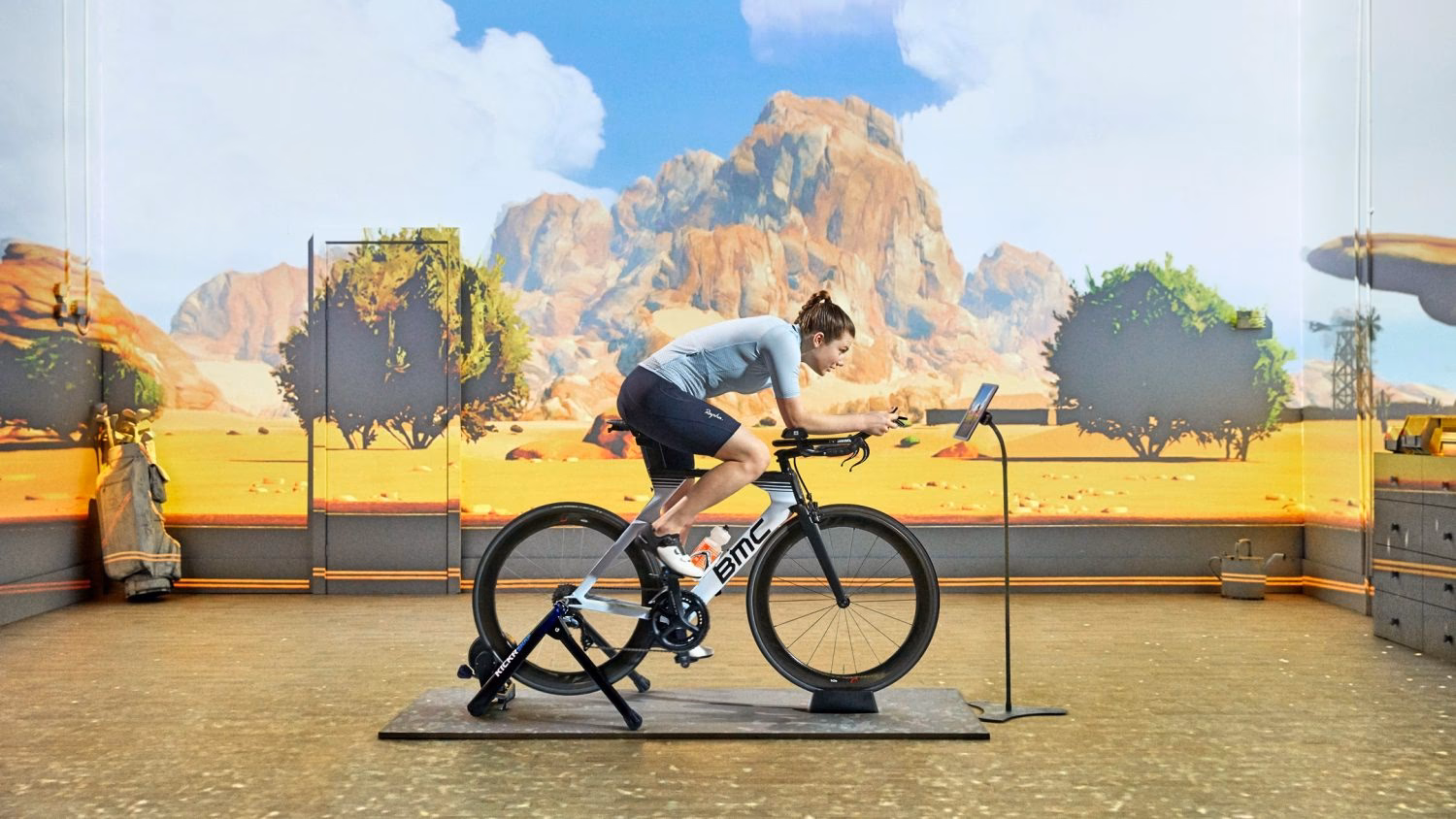 What is the best virtual cycling platform for triathlon training?