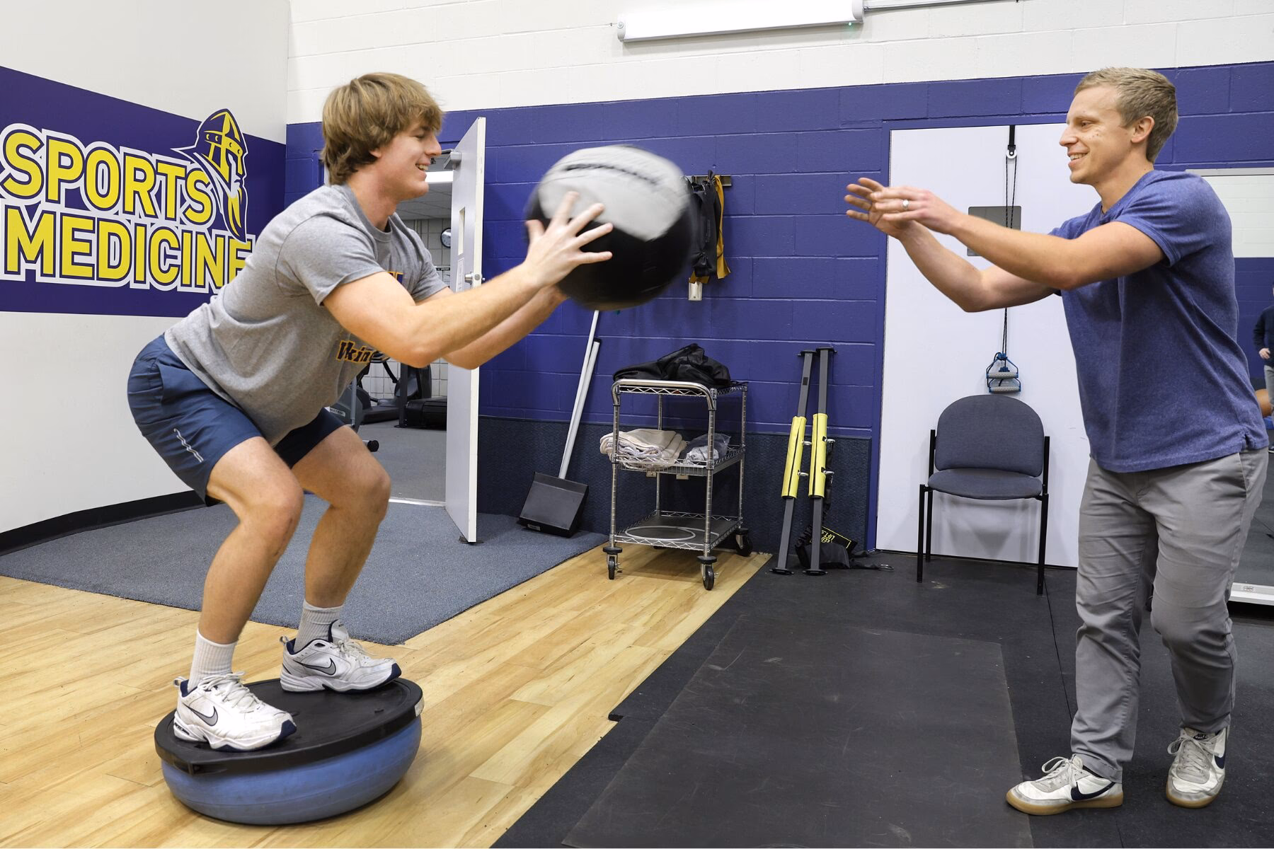 How do I speak to an Oracle Academy principal instructor?