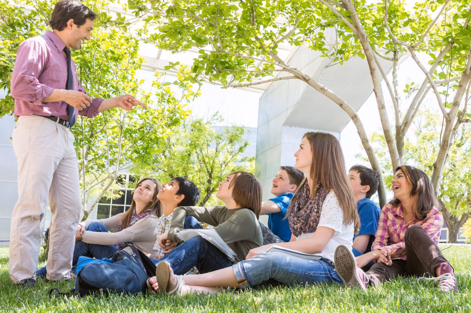 What are the learning outcomes of the outdoor education course?