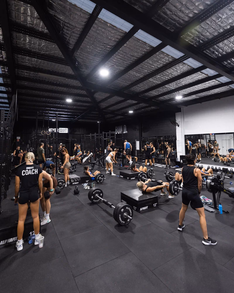 Does Burleigh Heads offer personal training & nutrition services?