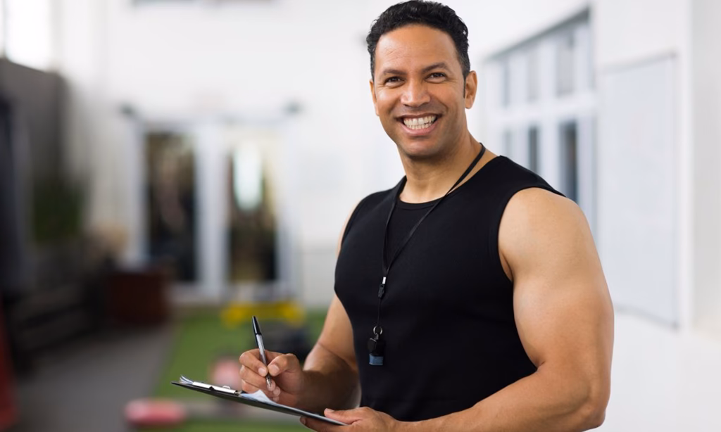 How do you sell yourself as a personal trainer?